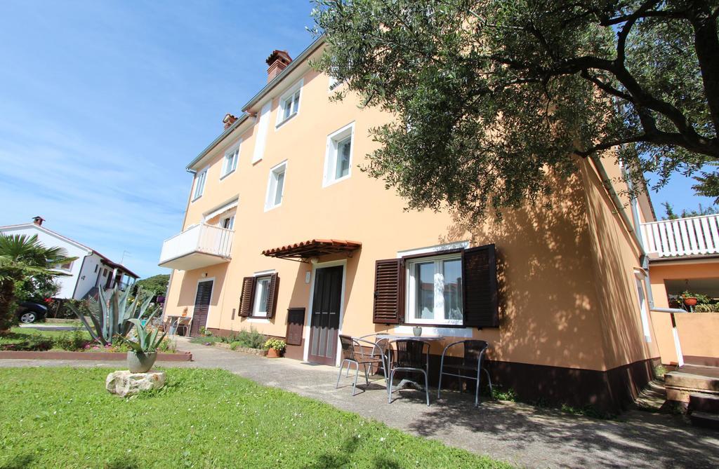 Apartments Rosanna Rovinj Exterior photo