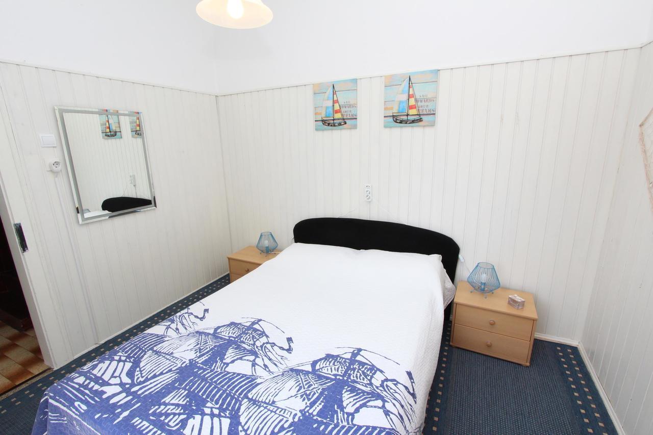 Apartments Rosanna Rovinj Room photo