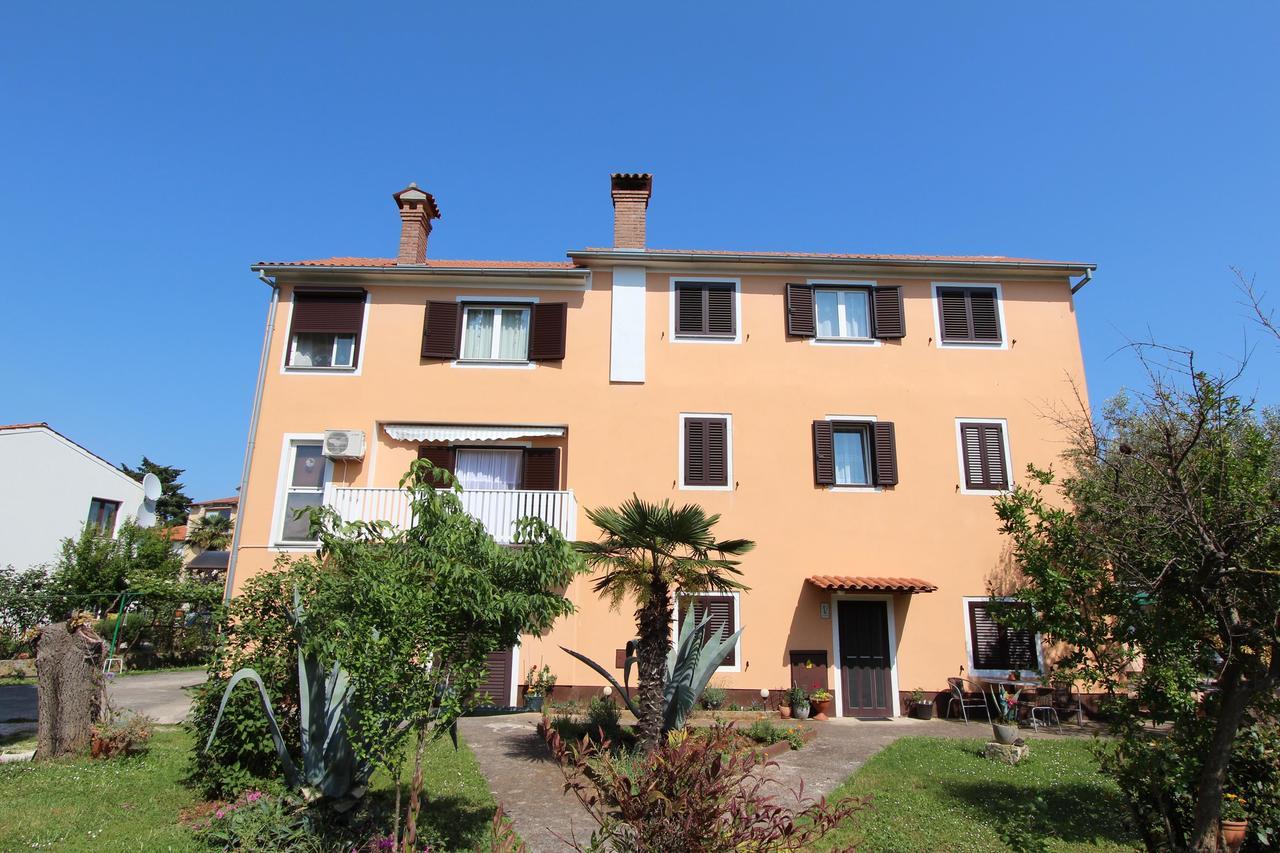 Apartments Rosanna Rovinj Exterior photo
